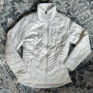 The North Face Women's Reversible White Puffer Jacket